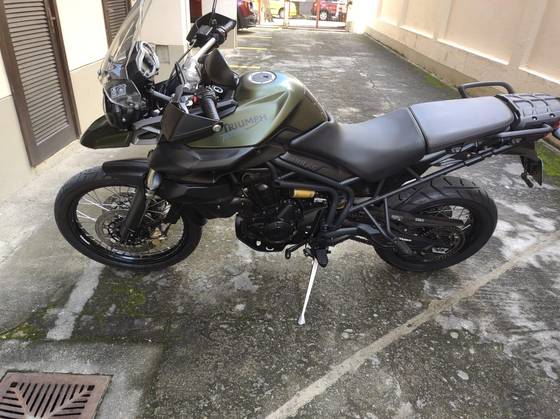 TRIUMPH TIGER 800XC TRIUMPH TIGER 800XC